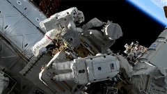 美国宇航员在太空中弄丢一个工具袋，此前已出现过多次类似事故